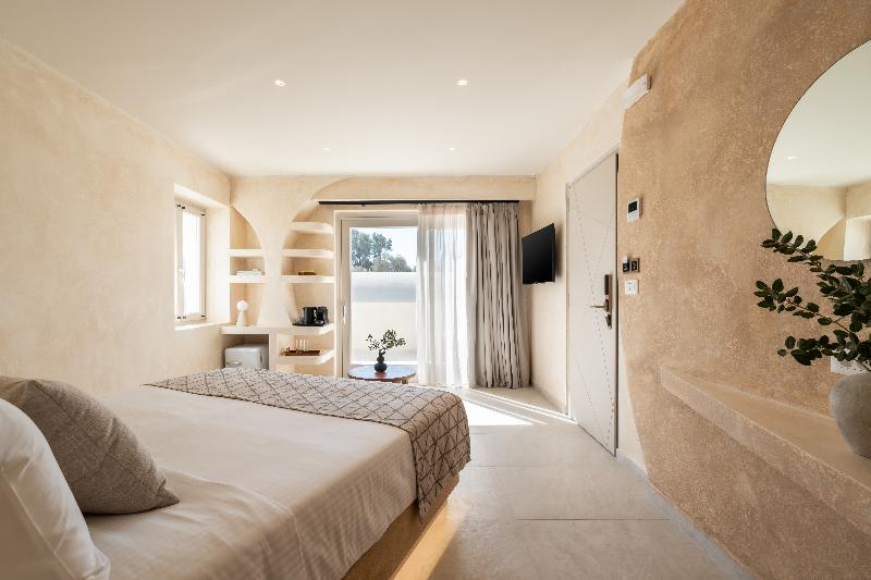 Heyday Luxury Suites image