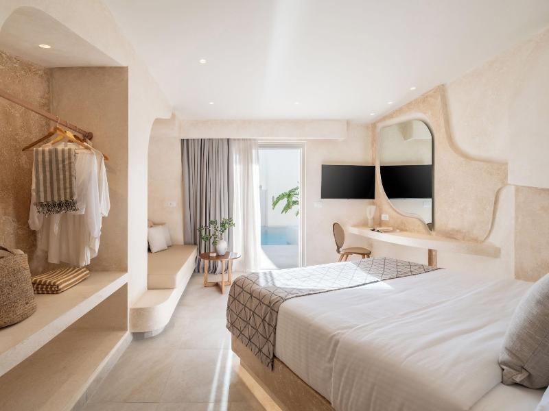 Heyday Luxury Suites image