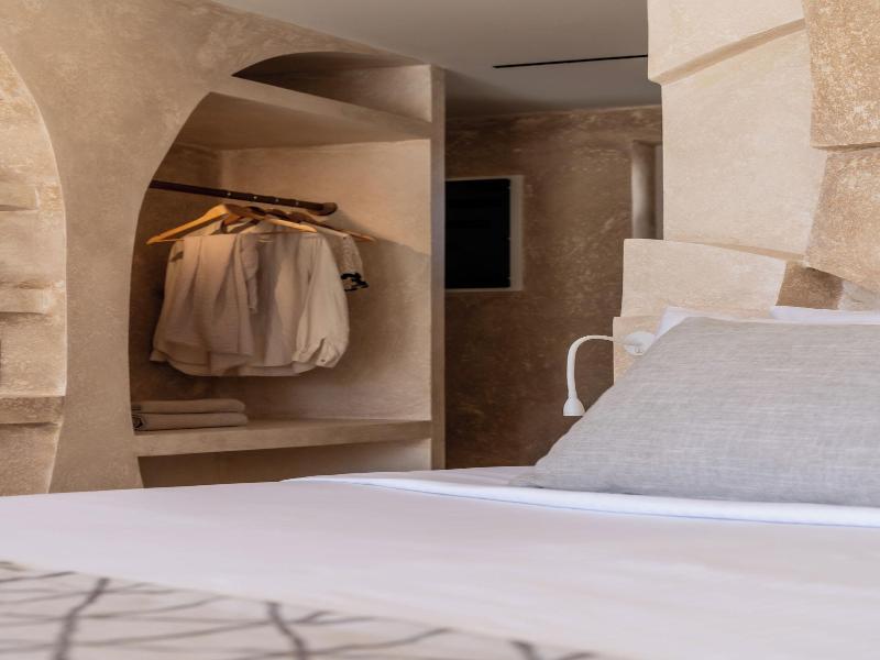 Heyday Luxury Suites image