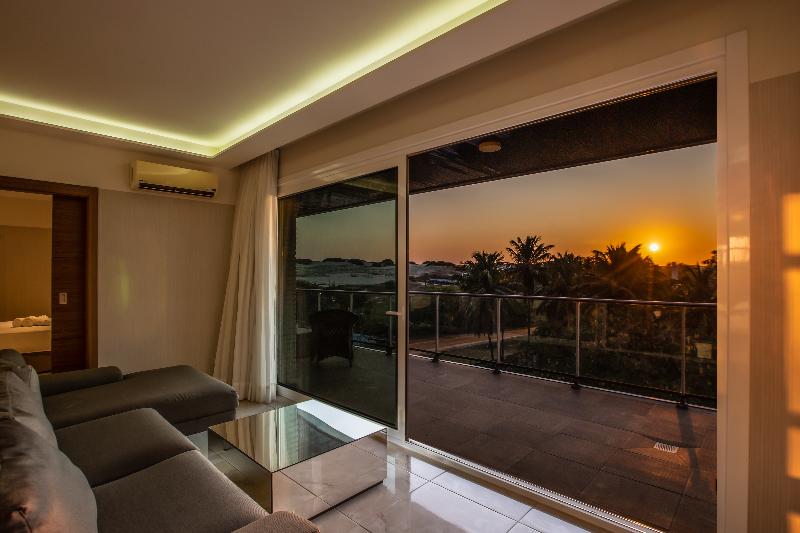 Tango Suites Cumbuco — view