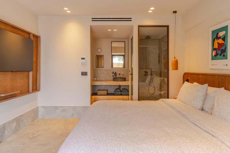 Innside Crete Elounda image