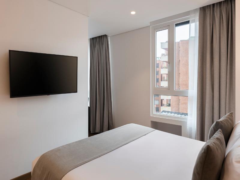 VOU Suites by Avia Suites image