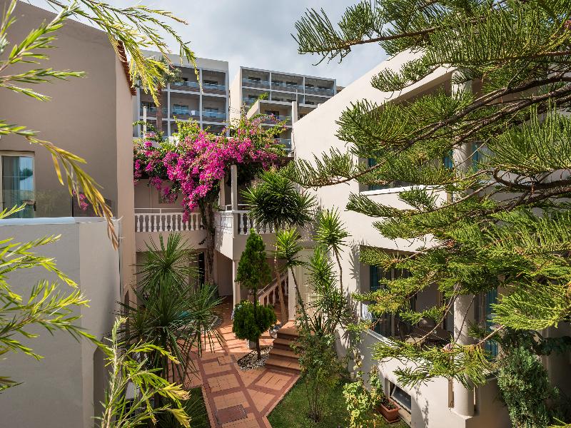 Elotis Suites image