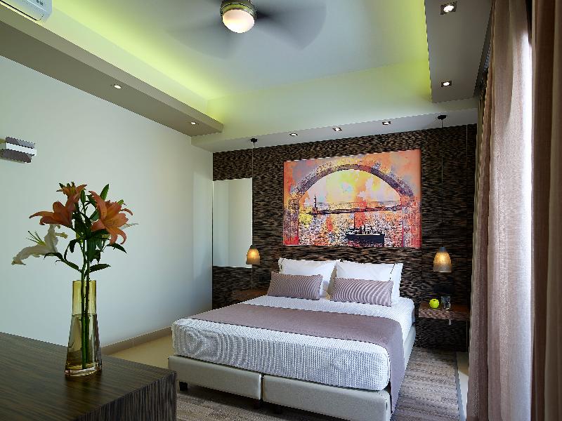 Elotis Suites image