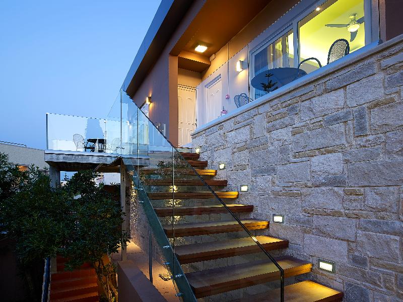 Elotis Suites image