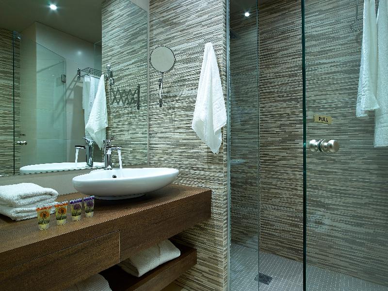 Elotis Suites image