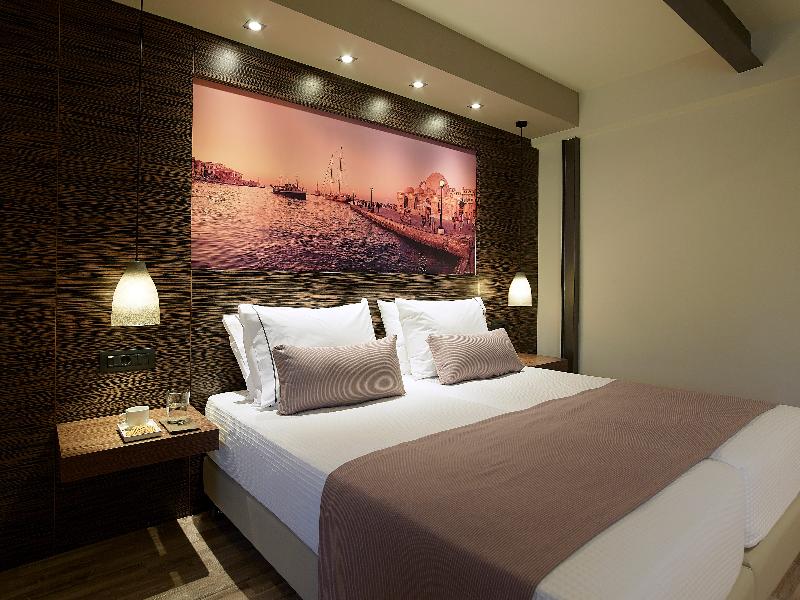 Elotis Suites image