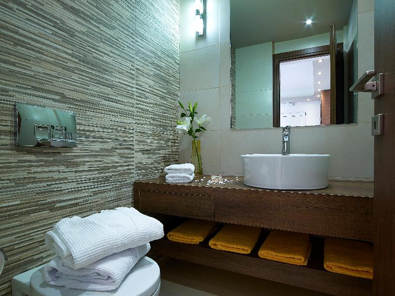 Elotis Suites image