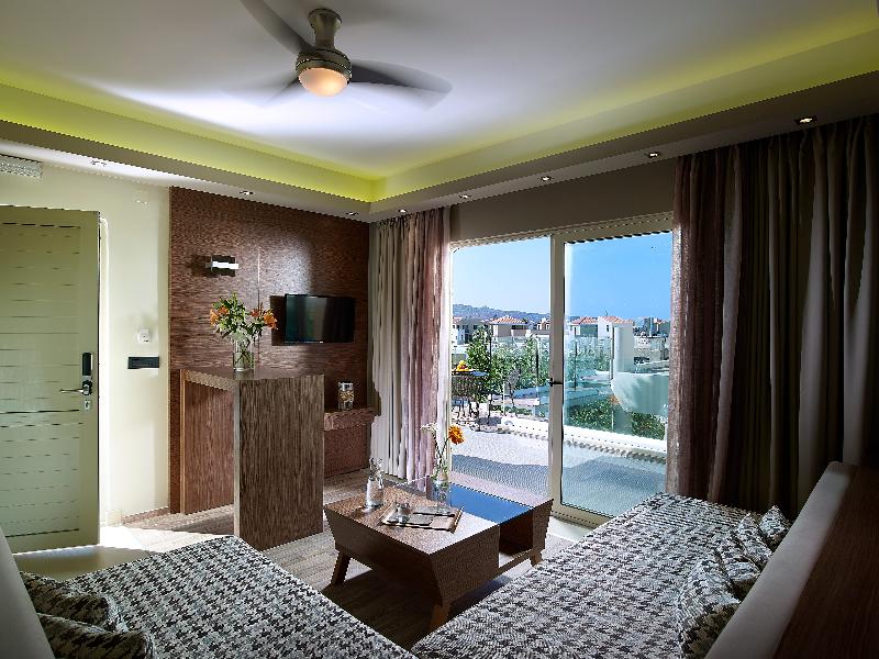 Elotis Suites image