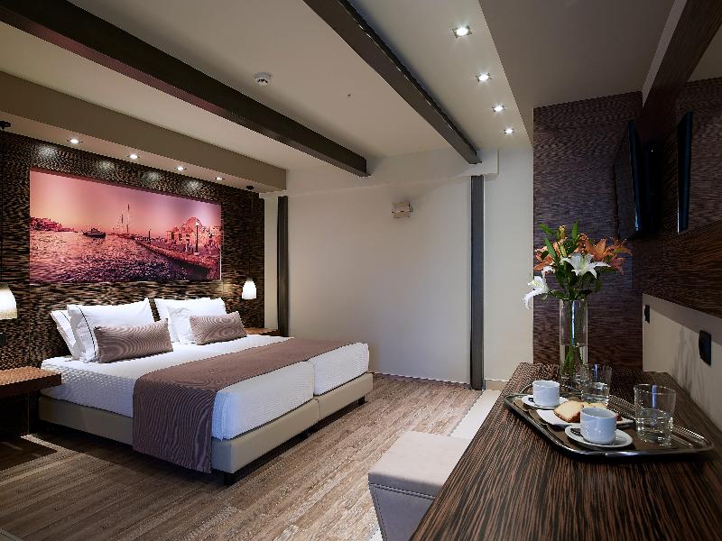 Elotis Suites image