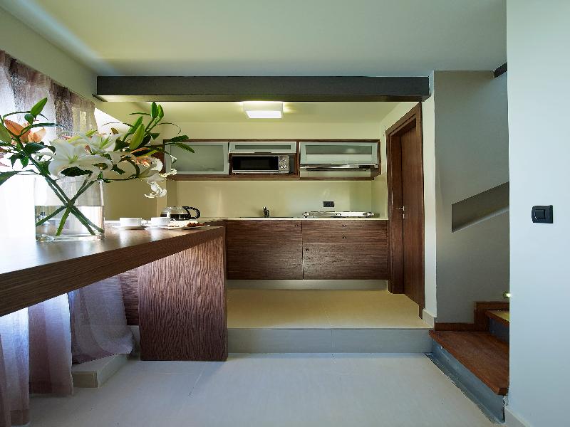 Elotis Suites image