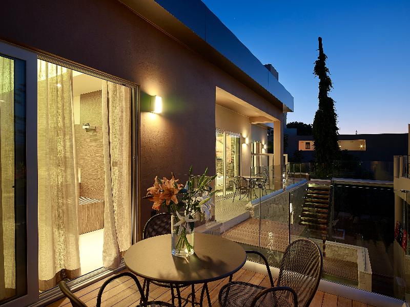 Elotis Suites image