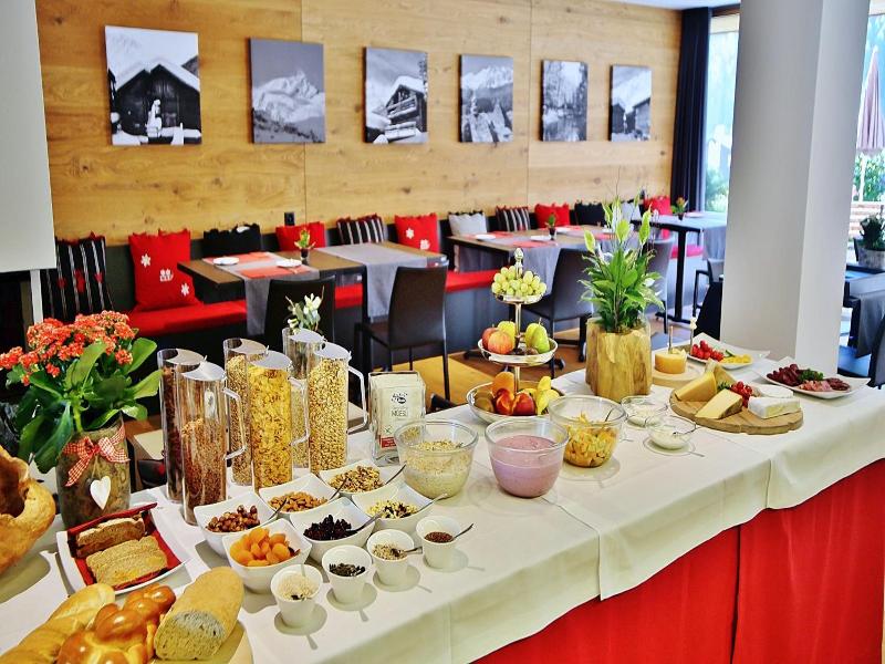 Elite Alpine Lodge Apart Breakfast image