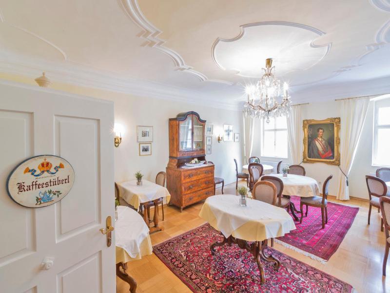 Barock Landhof Burkhardt image