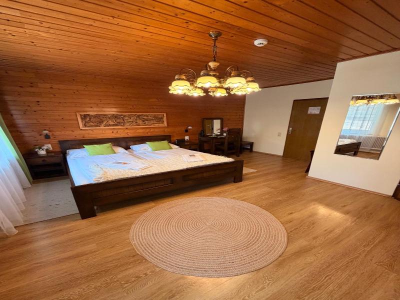 Waldhotel Bad Jungbrunn image