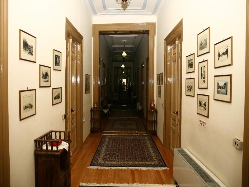 Hotel Panellinion