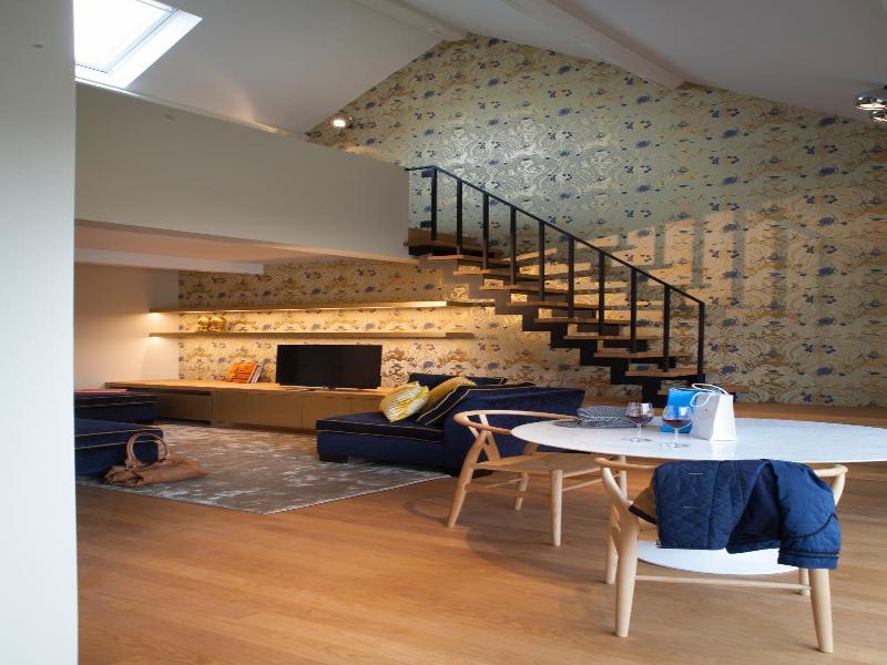 Cabosse Suites Spa image