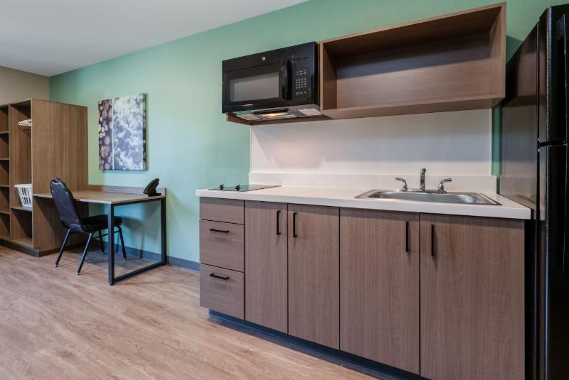 Echo Suites Extended Stay Wyndham Nashville/gallat image