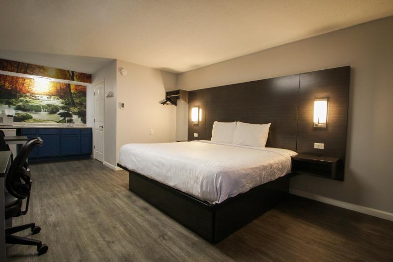 Envi Boutique Hotel image