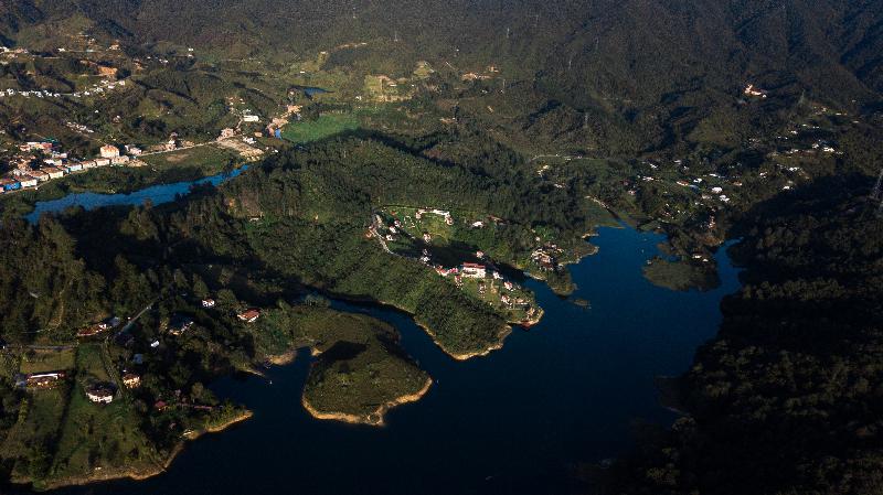 El Nido Hotel Guatape image