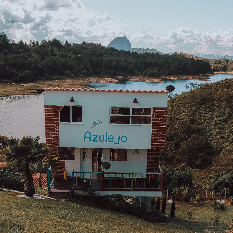 El Nido Hotel Guatape image