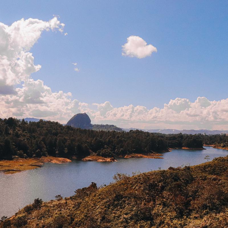 El Nido Hotel Guatape image