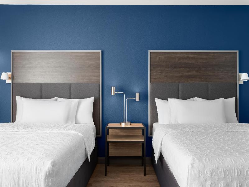Tru By Hilton Kearney image