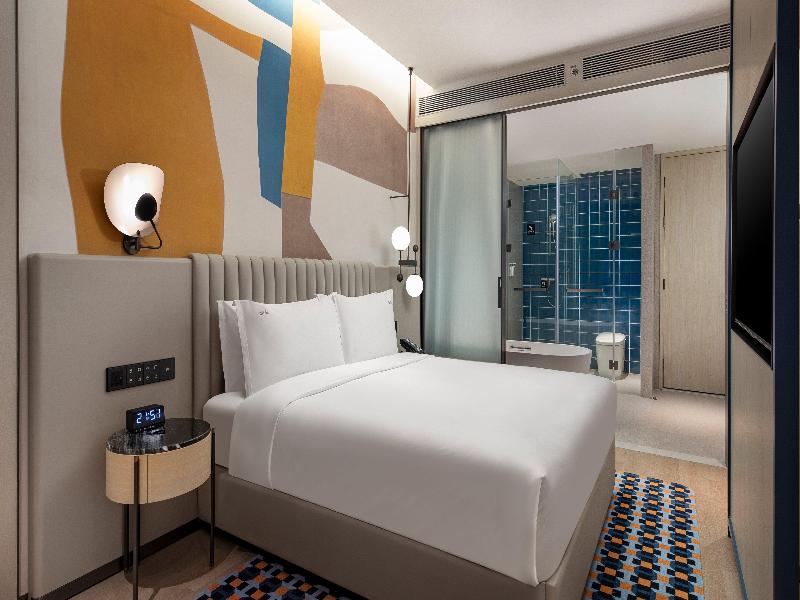 Holiday Inn Shanghai Pudong Airport image