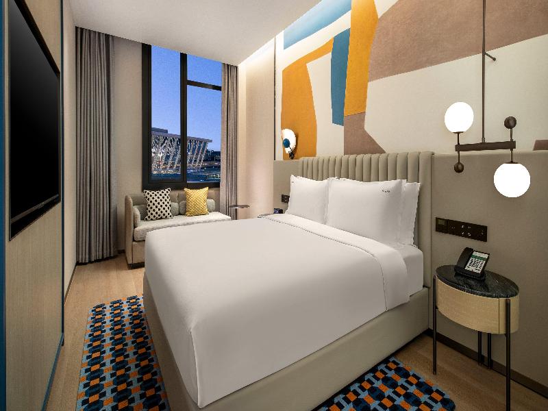 Holiday Inn Shanghai Pudong Airport image
