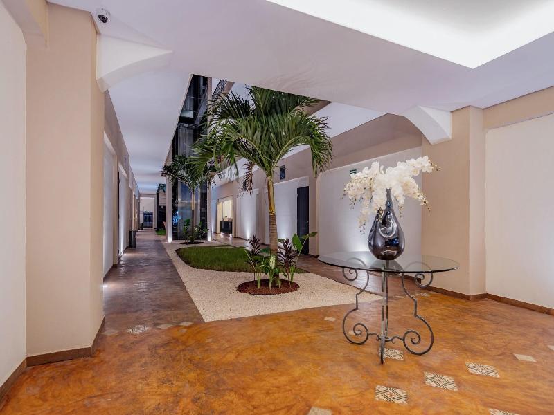 Hotel Plaza By Kavia image