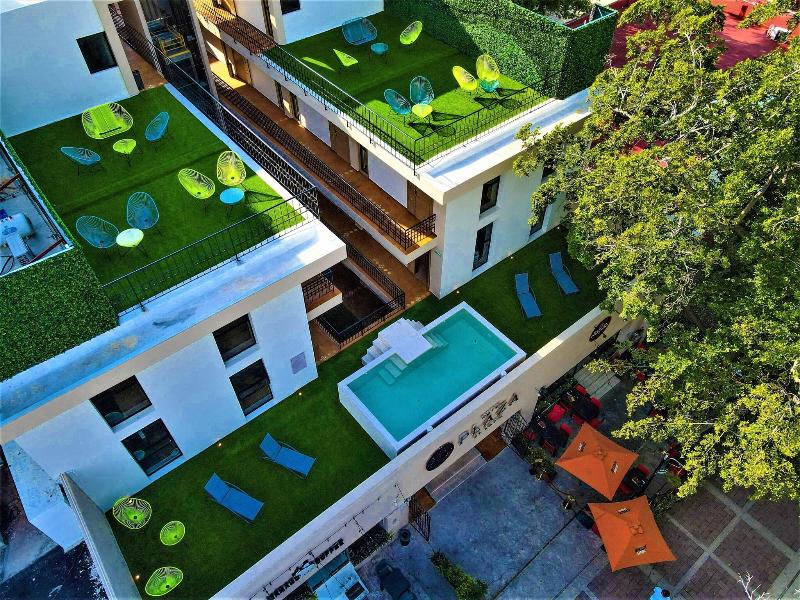 Hotel Plaza By Kavia image