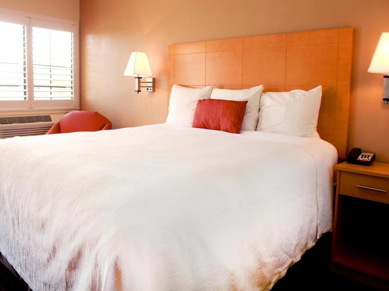Travelodge by Wyndham Vallejo image
