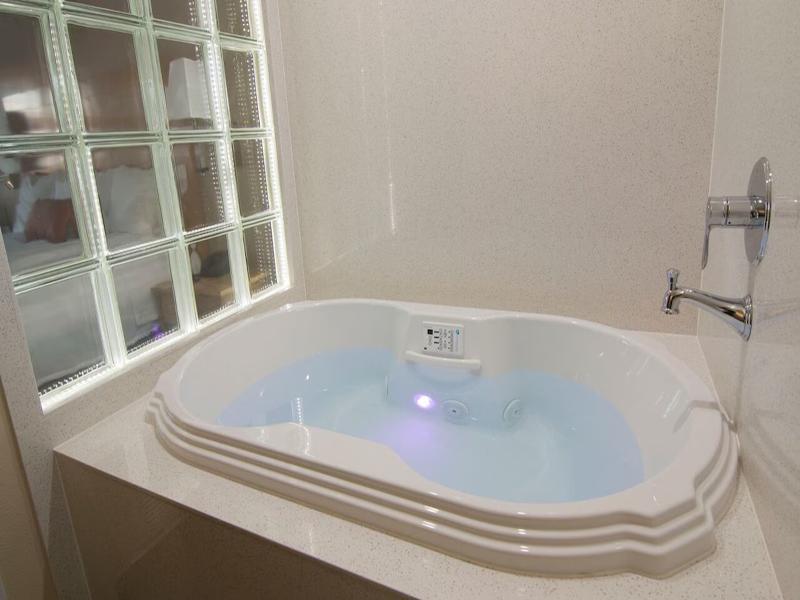 Travelodge by Wyndham Vallejo image