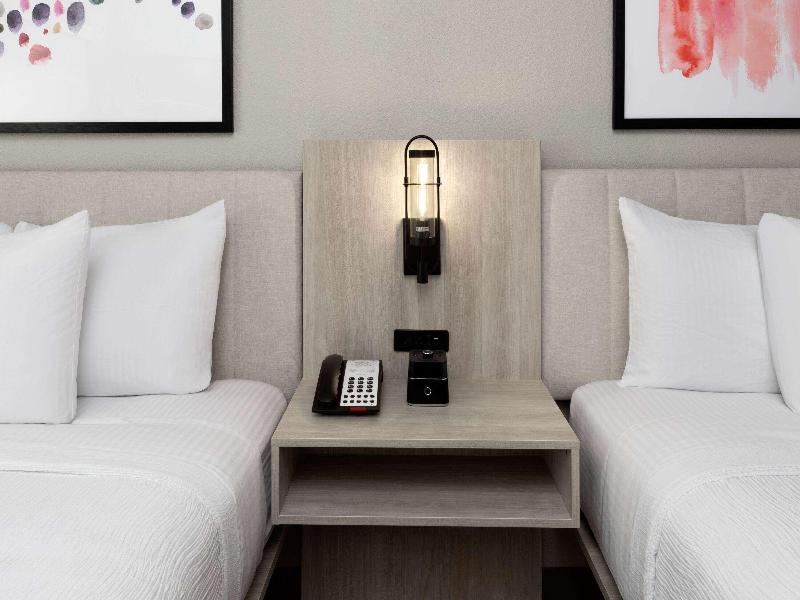 Hawthorn Extended Stay by Wyndham DeSoto image