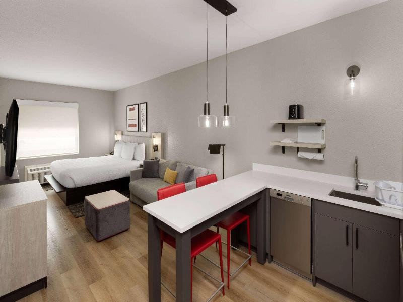 Hawthorn Extended Stay by Wyndham DeSoto image
