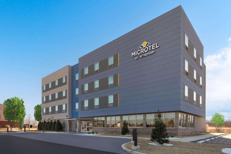 Microtel Inn & Suites by Wyndham Olive Branch image
