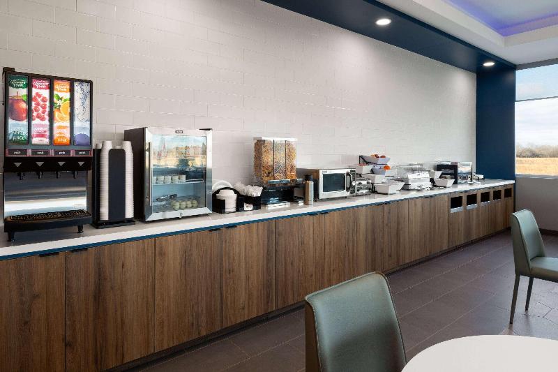 Microtel Inn & Suites by Wyndham Olive Branch image