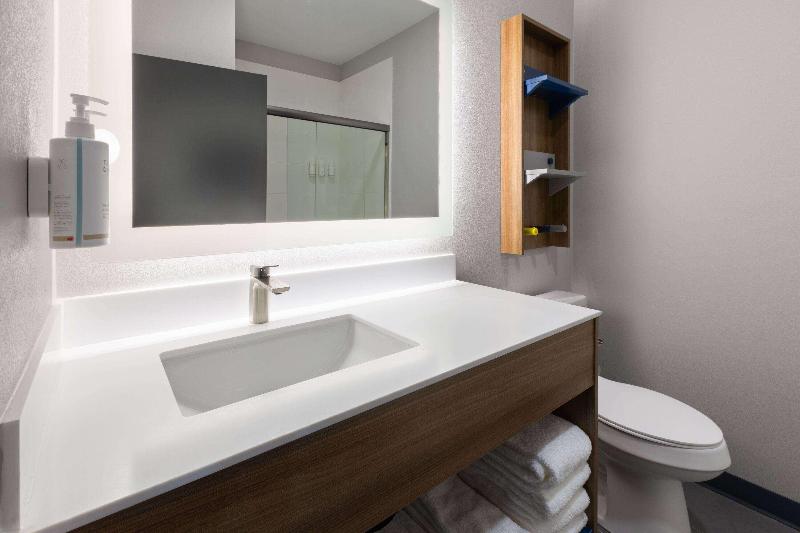 Microtel Inn & Suites by Wyndham Olive Branch image