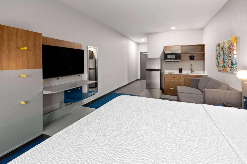 Microtel Inn & Suites by Wyndham Olive Branch image