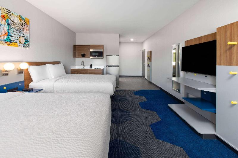 Microtel Inn & Suites by Wyndham Olive Branch image