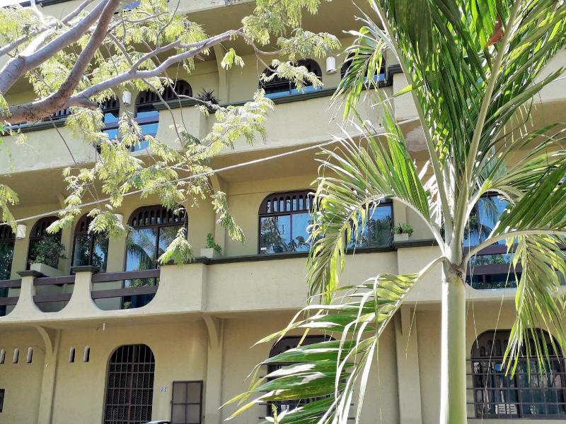 Hotel Solimar Inn Suites image