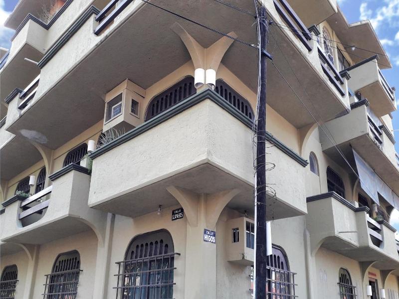 Hotel Solimar Inn Suites image