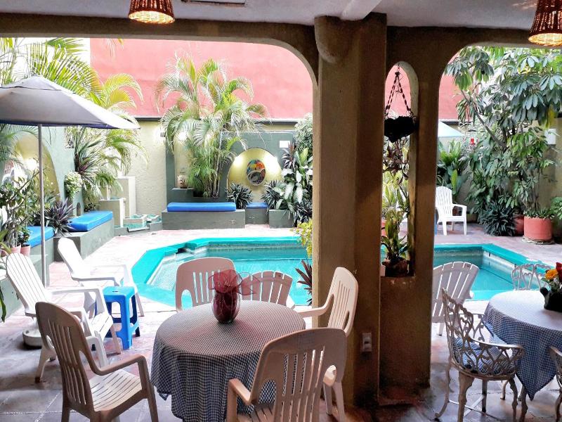 Hotel Solimar Inn Suites image