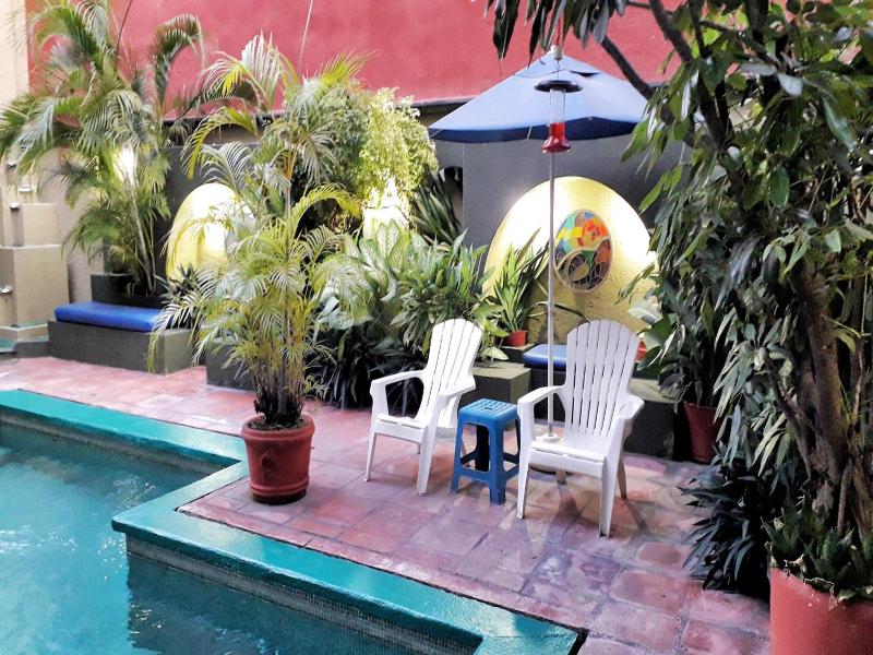 Hotel Solimar Inn Suites image