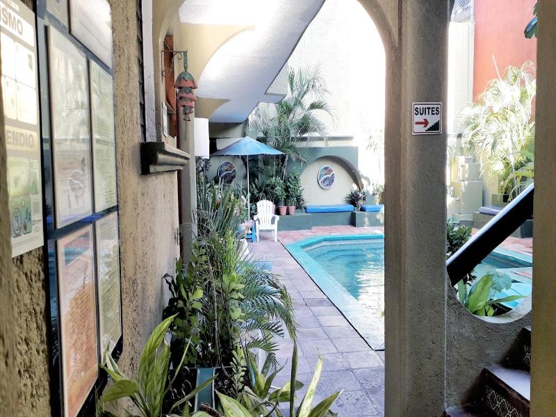 Hotel Solimar Inn Suites image