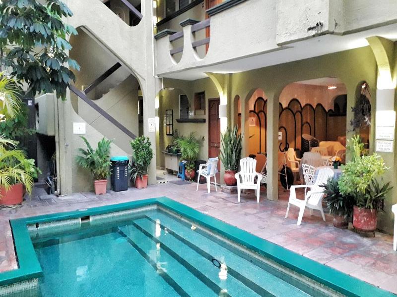 Hotel Solimar Inn Suites image