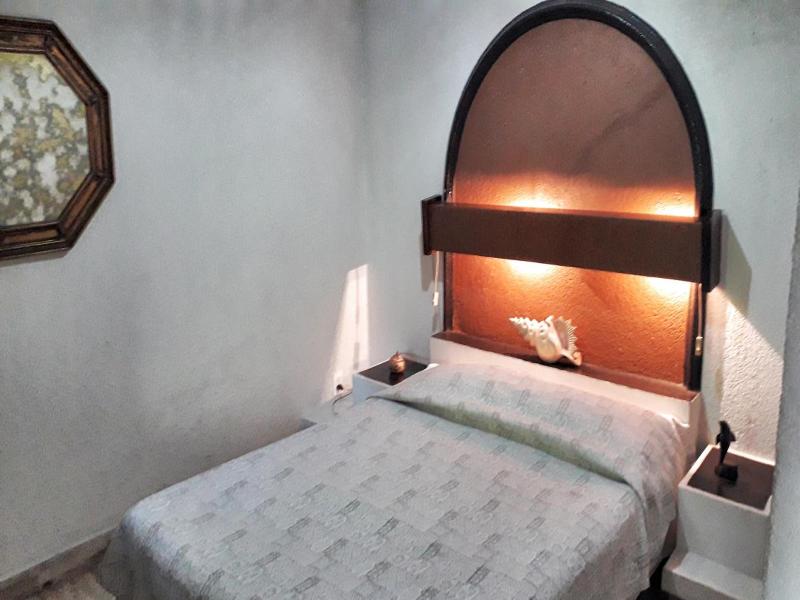 Hotel Solimar Inn Suites image