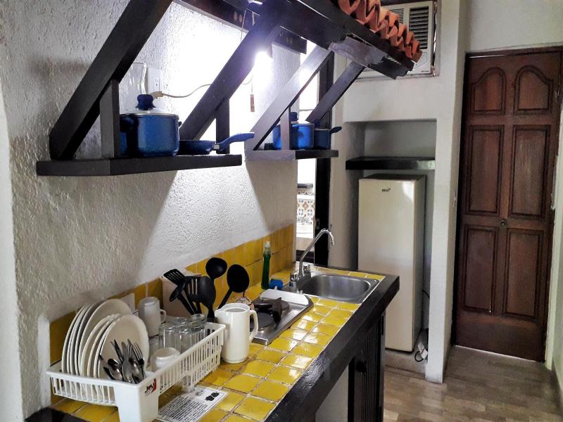 Hotel Solimar Inn Suites image
