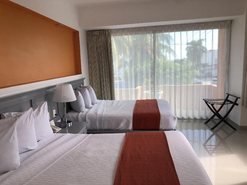 Hotel Del Parque image