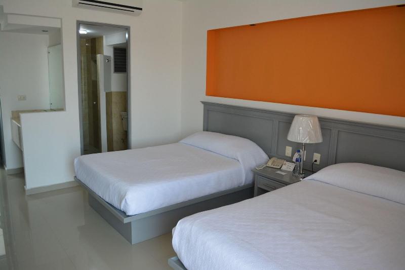 Hotel Del Parque image